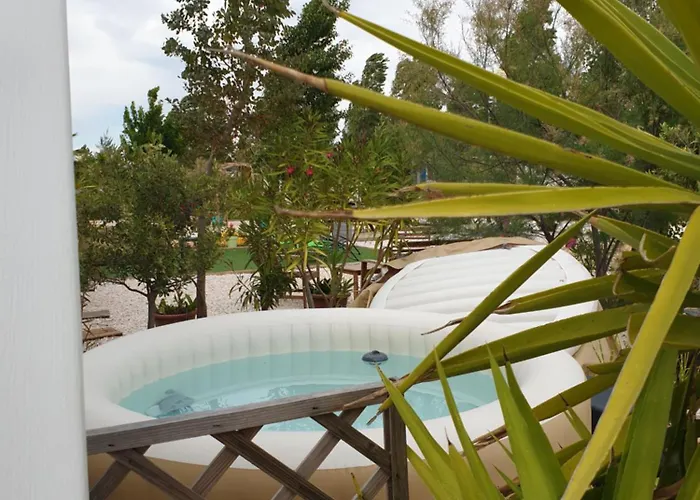 Mobil Home, Jacuzzi, Velos, Barbecue Et Et A 300m *