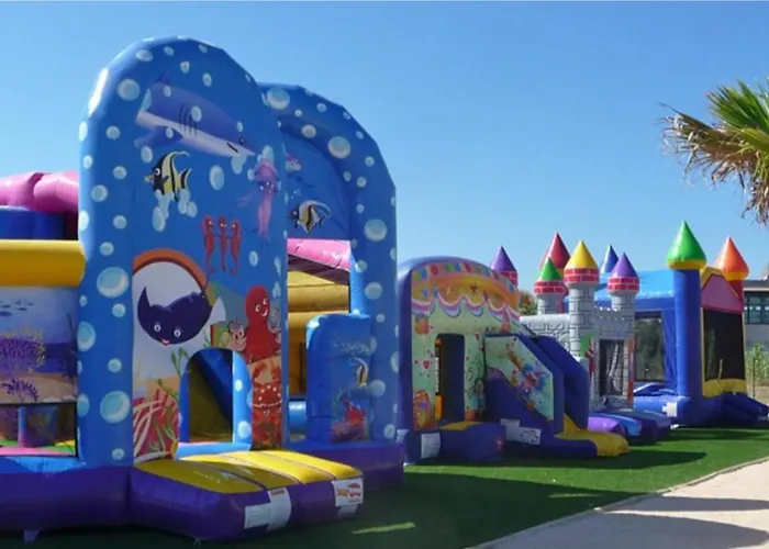 Mobil Home, Jacuzzi, Velos, Barbecue Et Et A 300m Hyères