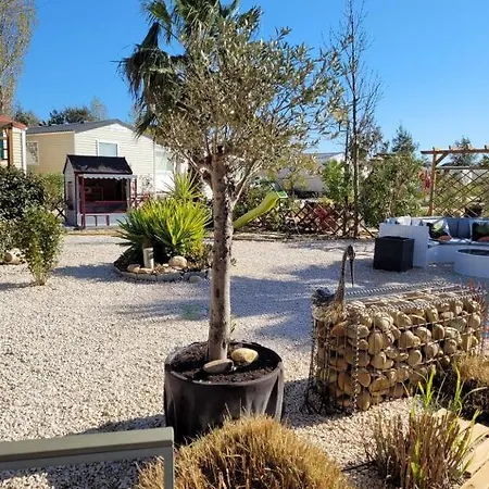 Camping Mobil Home, Jacuzzi, Velos, Barbecue Et Et A 300m