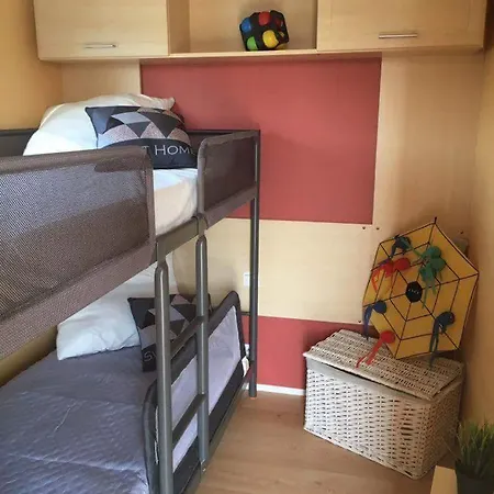 Mobil Home, Jacuzzi, Velos, Barbecue Et Et A 300m Кемпинг Йер