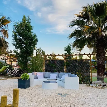 Mobil Home, Jacuzzi, Velos, Barbecue Et Et A 300m Кемпинг