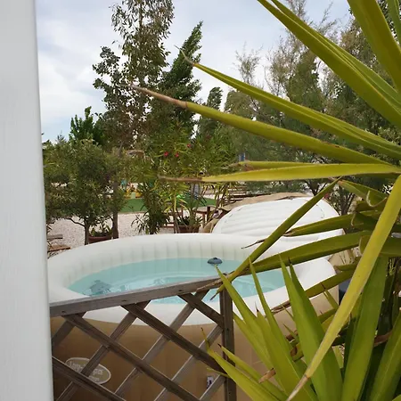 Mobil Home, Jacuzzi, Velos, Barbecue Et Et A 300m *