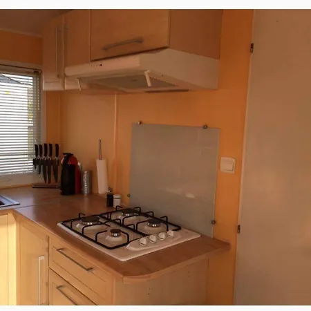 Mobil Home, Jacuzzi, Velos, Barbecue Et Et A 300m Кемпинг